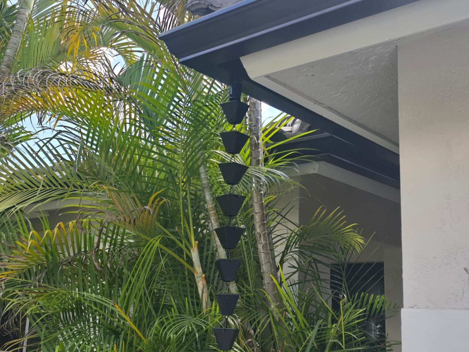 Solutions Rain Gutters (1)